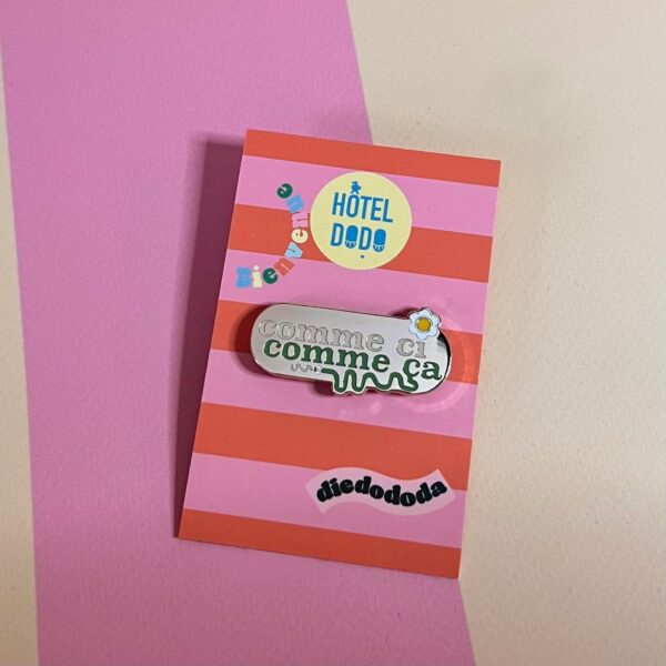 7223-comme-ci-comme-ca-pin-5056472913107-39835501527289-2.jpg