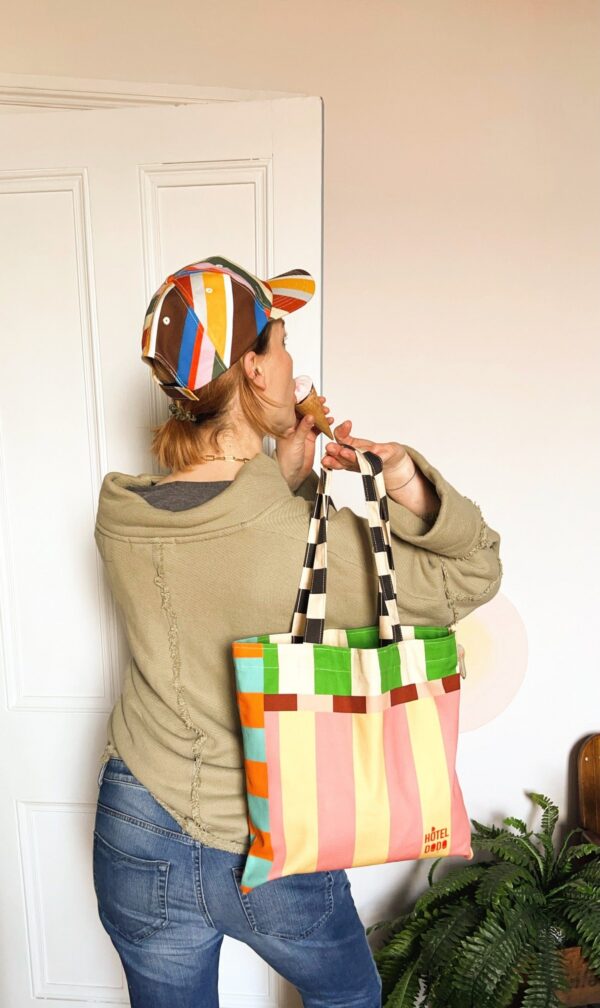 7525-jolly-stripes-takeaway-tote-bag-5056472908059-39202678309113-2.jpg