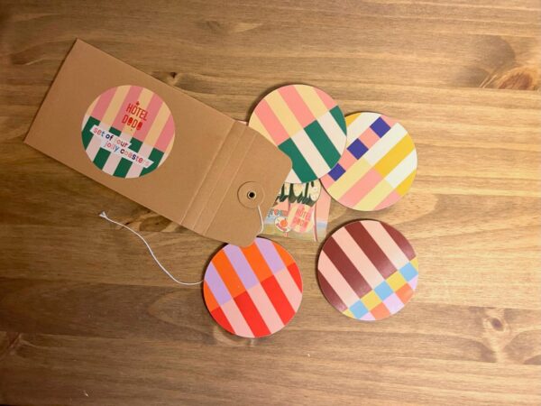 7580-hotel-dodo-coaster-set-5056472908479-39673110724857-2.jpg