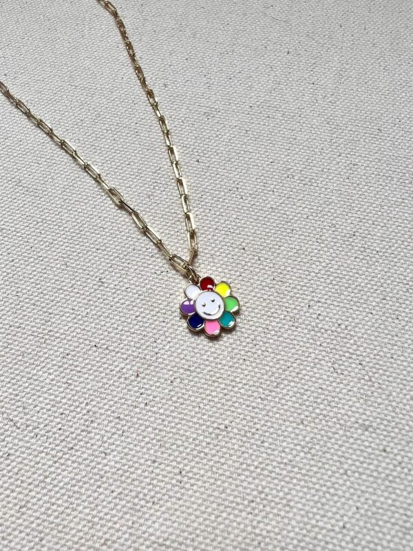 7714-small-paperclip-60cm-happy-flower-necklace-5056472913480-41371323302137-2.jpg