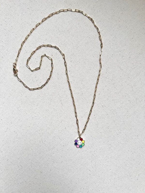 7714-small-paperclip-60cm-happy-flower-necklace-5056472913480-41371324121337-2.jpg