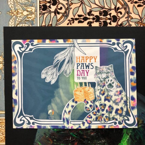 8203-happy-paws-day-greeting-card-5060583437674-21679976054940-2.jpg