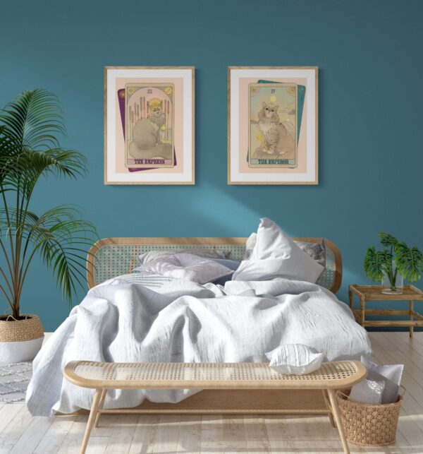 Empress_and_Emporer_Tarot_Cats_ABove_Bed-5.jpg