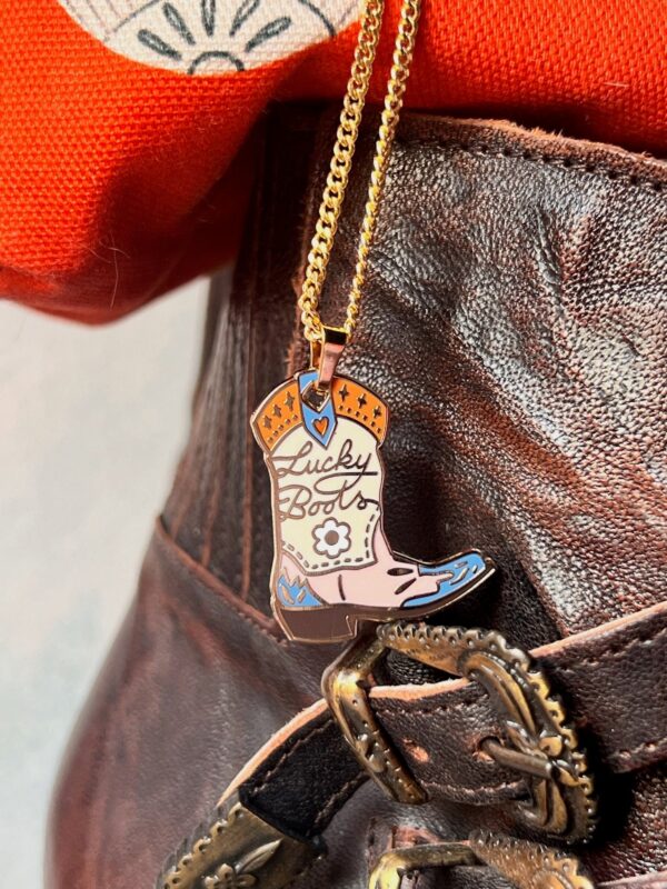 LuckyBootsNecklacewithacountryboot-2.jpg