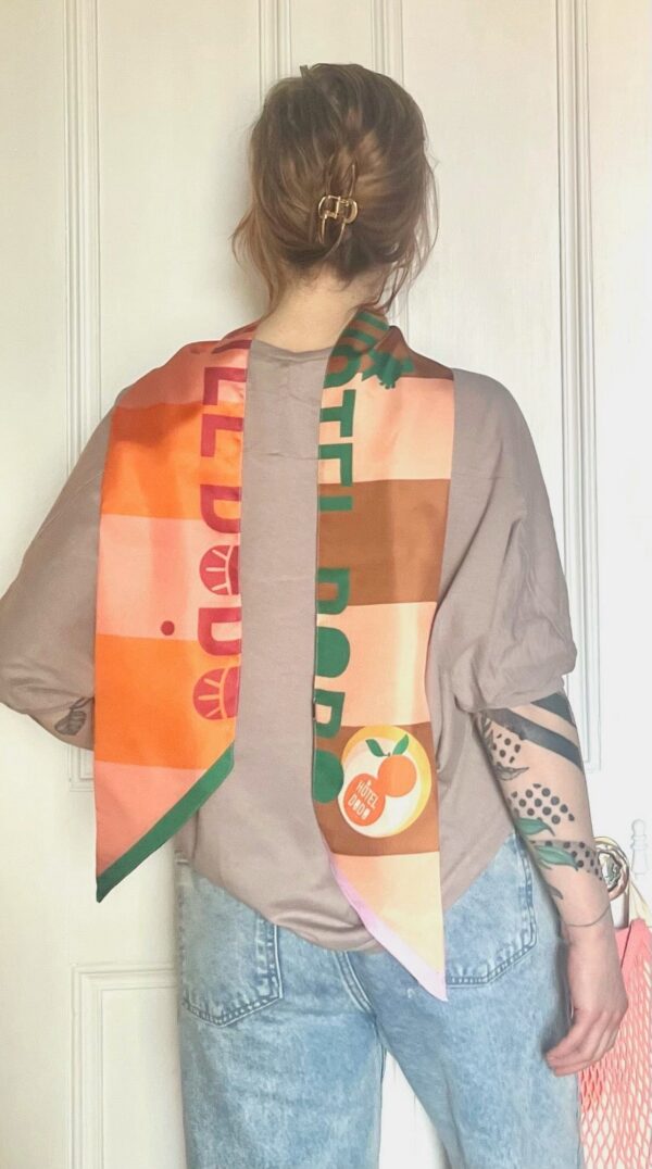 Marche_des_Fruits_orange_pink_camel_peach-2.jpg