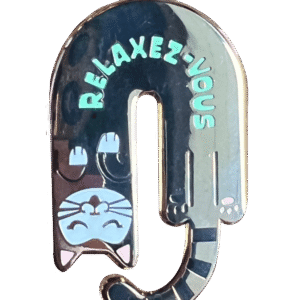 Relaxez-Vouz Pin