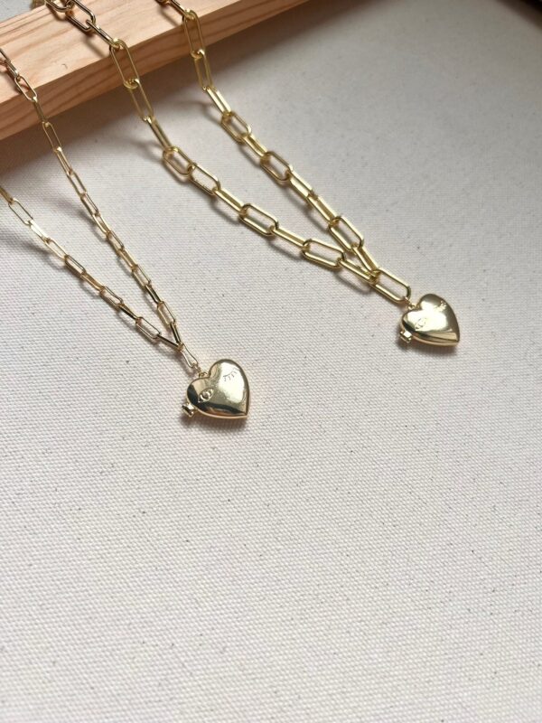 wink-heart-locket-necklace-41371206975737-2.jpg